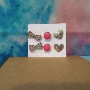 3 pack of earrings